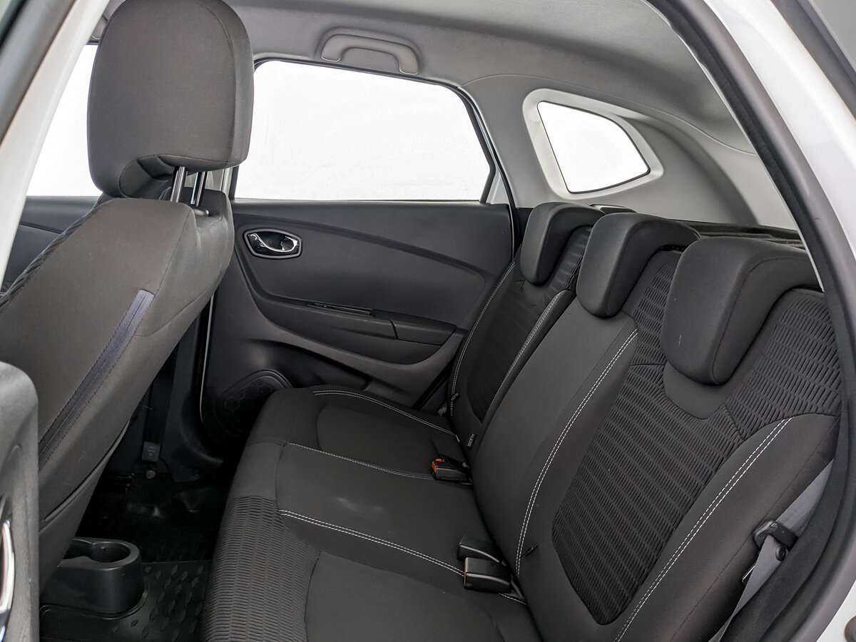 Б/У Рено Каптюр 2018 года. Фото: #10