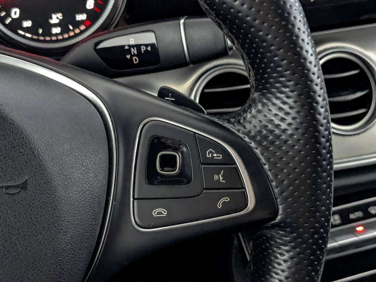 Mercedes-Benz E-Класс 2018 года с пробегом. Фото: #24