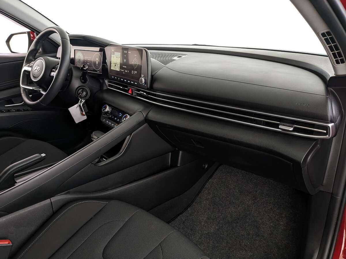 Б/У Хендай Елантра 2021 года. Фото: #9