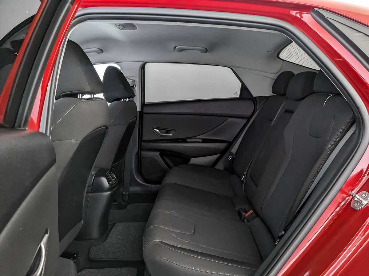 Б/У Хендай Елантра 2021 года. Фото: #13