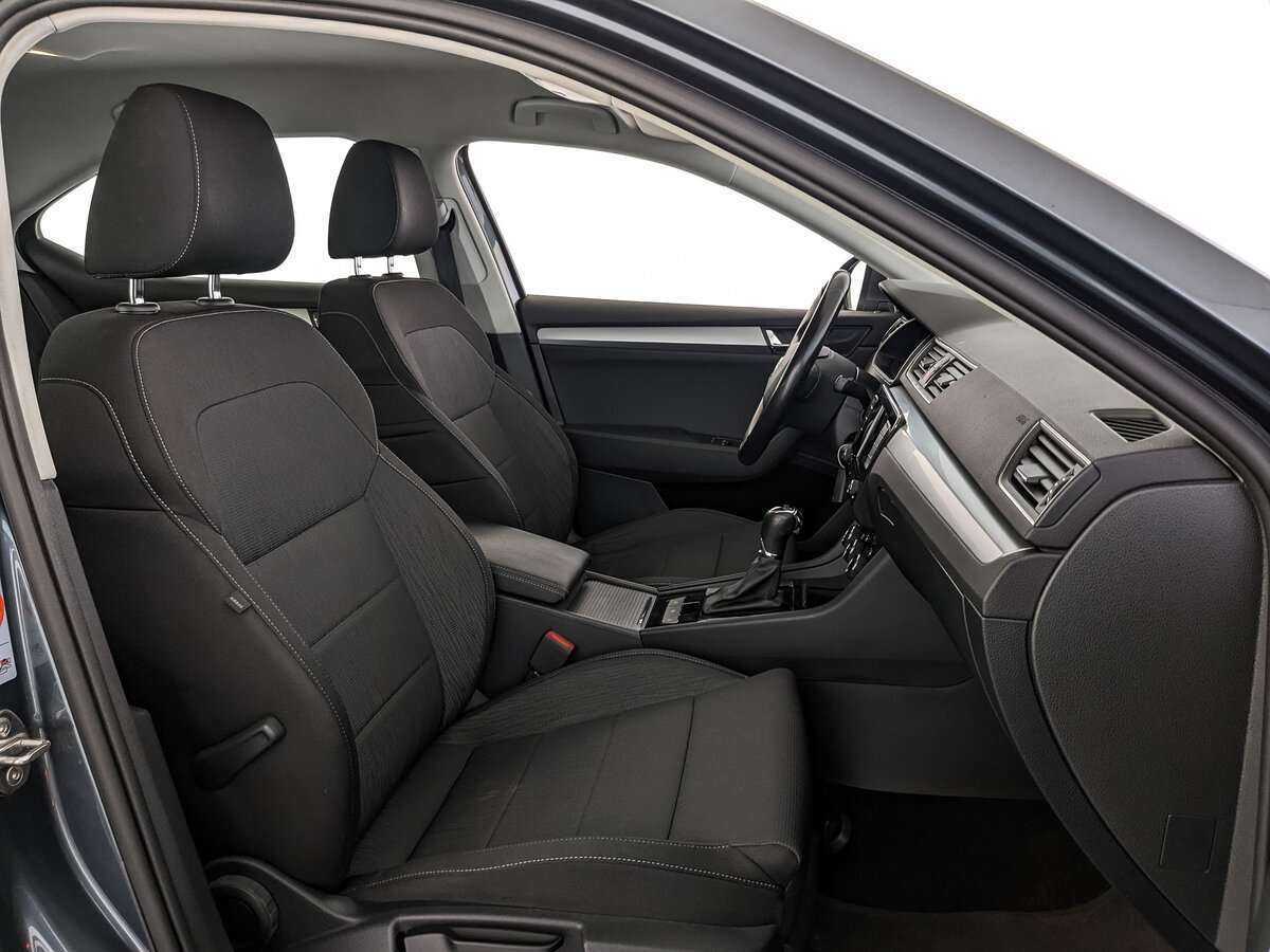 Б/У Шкода Суперб 2019 года. Фото: #18