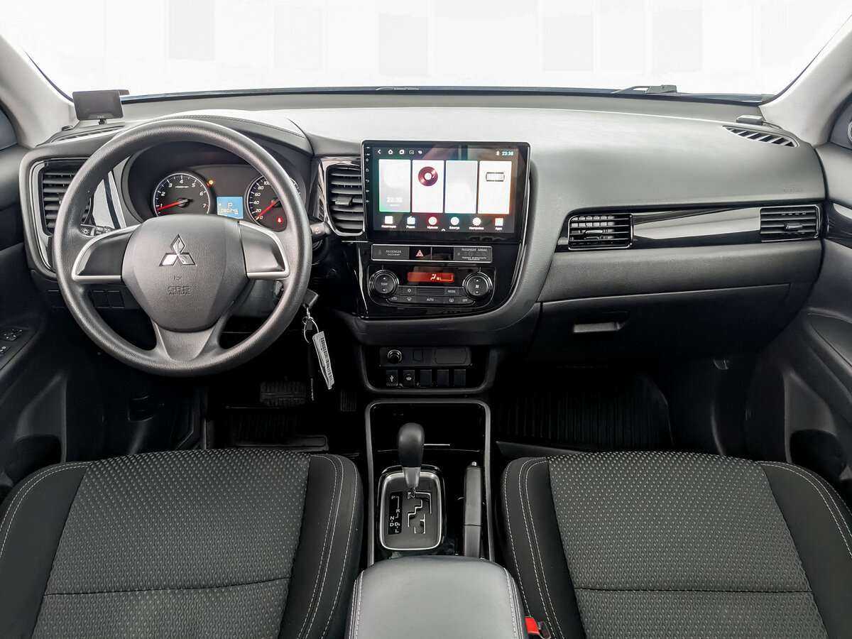 Mitsubishi Outlander 2019 года с пробегом. Фото: #11