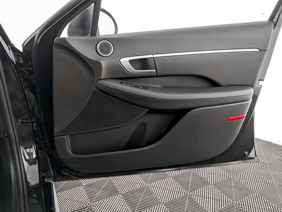 Б/У Хендай Соната 2020 года. Фото: #23