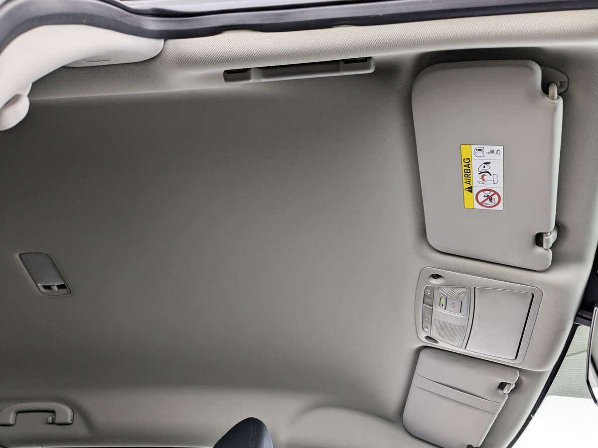 Б/У Ниссан Икс-Трейл 2017 года. Фото: #17