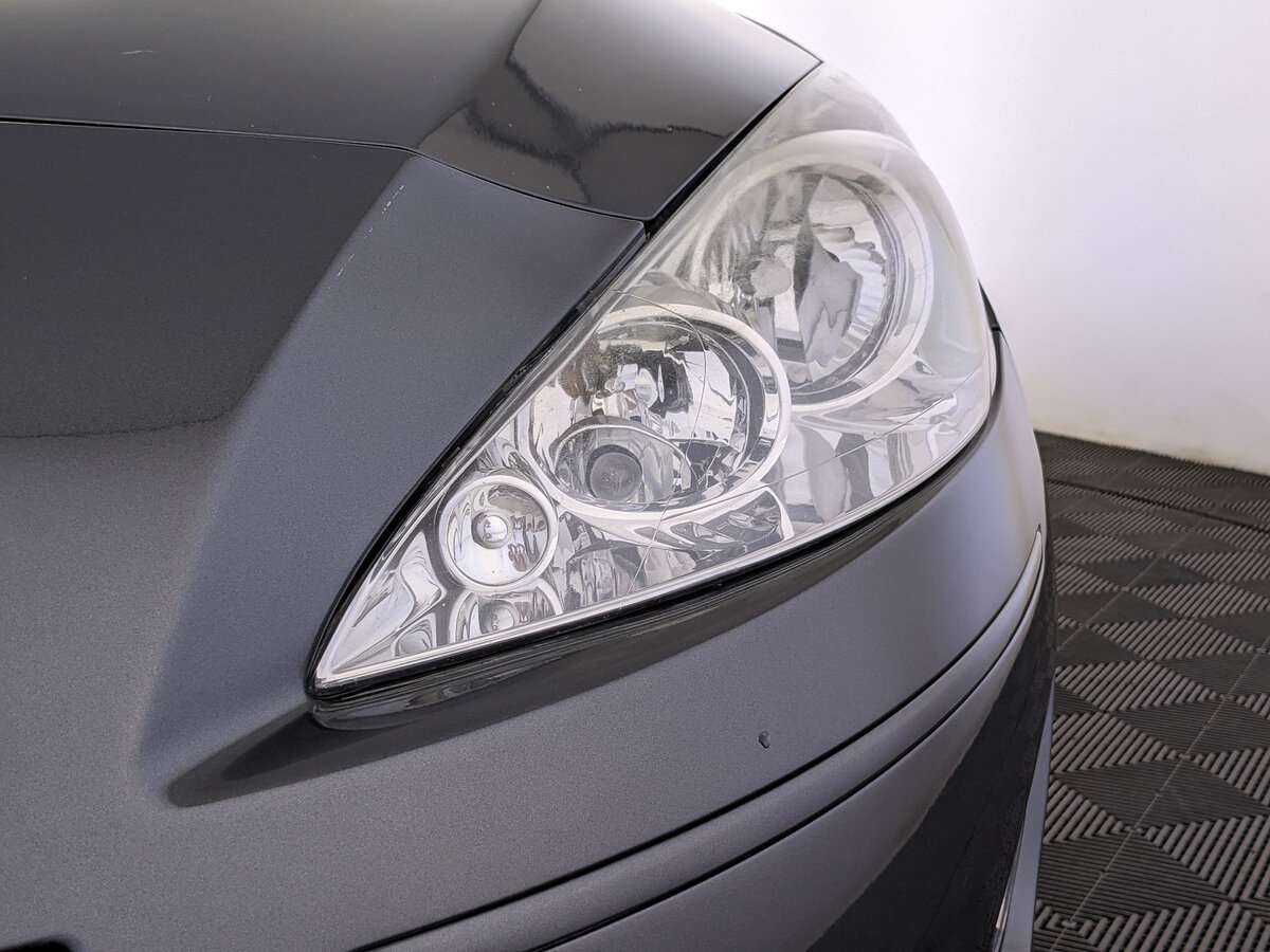 Б/У Пежо 408 2013 года. Фото: #10