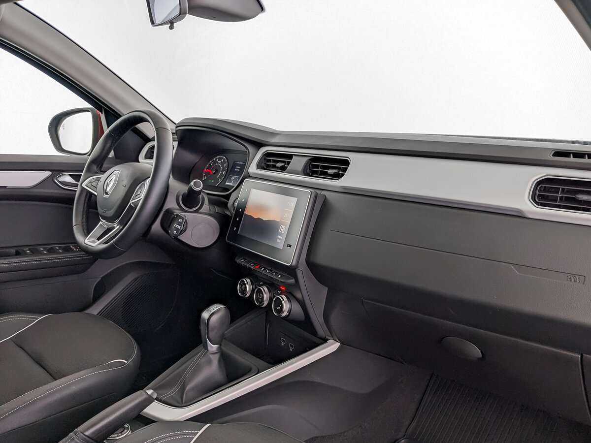 Б/У Рено Аркана 2021 года. Фото: #8