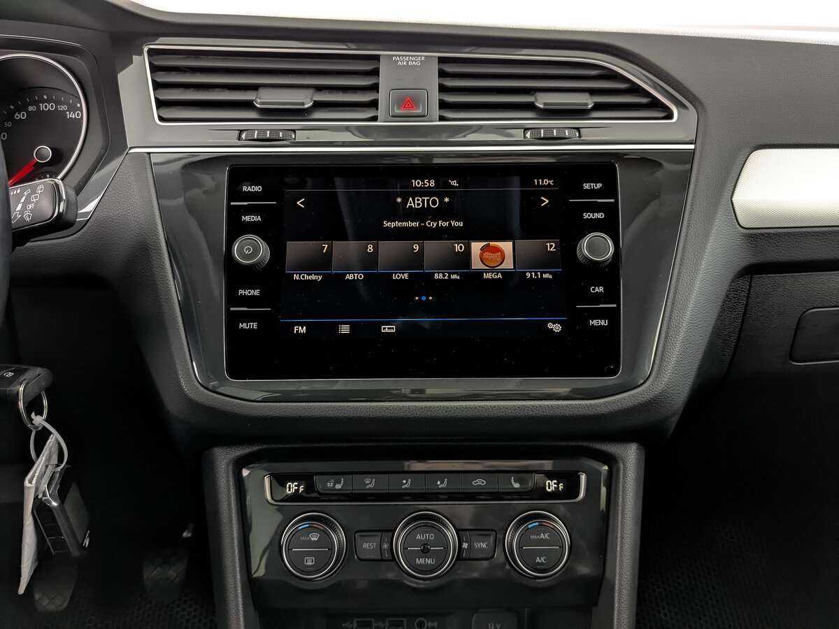 Б/У Фольксваген Тигуан 2020 года. Фото: #15