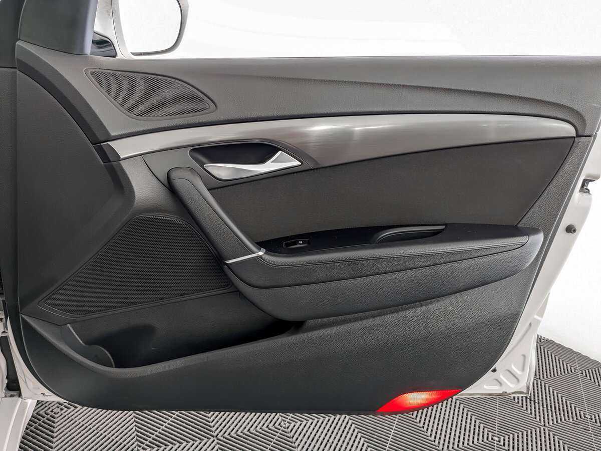 Б/У Хендай ай40 2016 года. Фото: #20