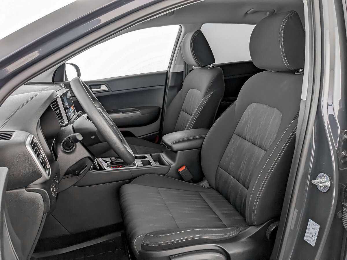 Б/У Киа Спортейдж 2021 года. Фото: #15