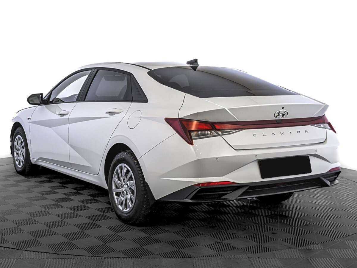 Б/У Хендай Елантра 2022 года. Фото: #6