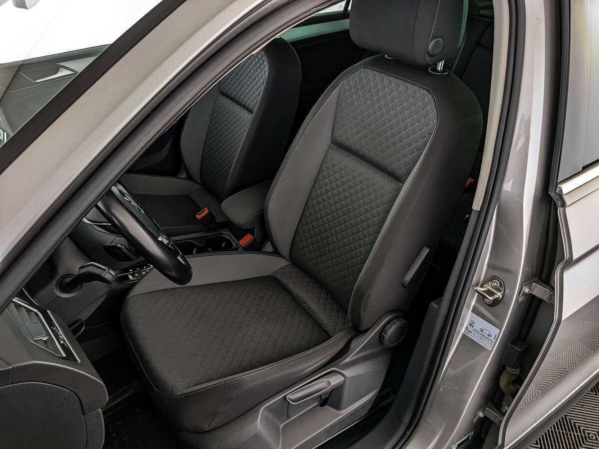 Б/У Фольксваген Тигуан 2017 года. Фото: #15