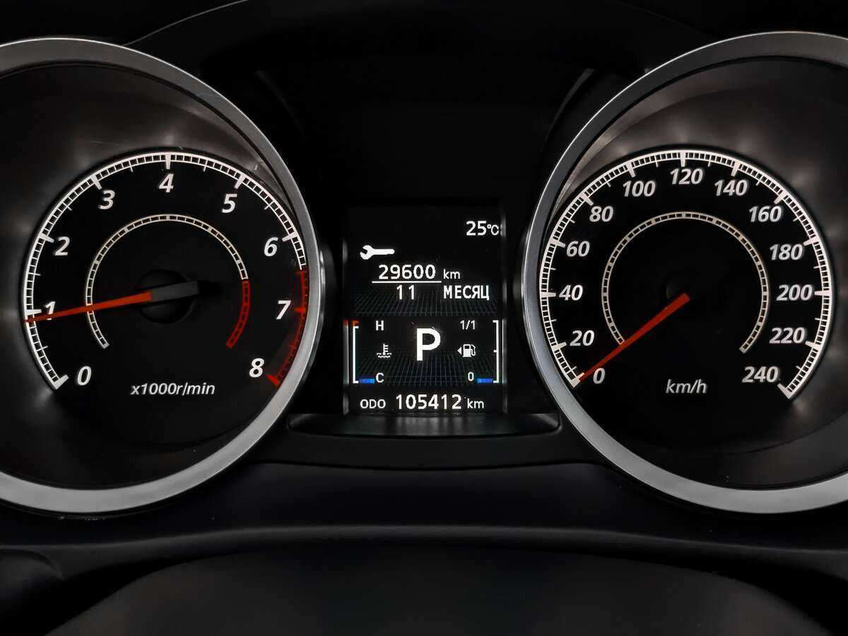 Б/У Митсубиши Лансер 2015 года. Фото: #10