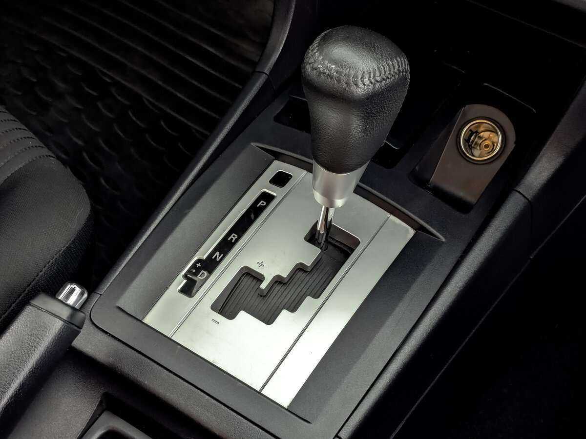 Б/У Митсубиши Лансер 2015 года. Фото: #20