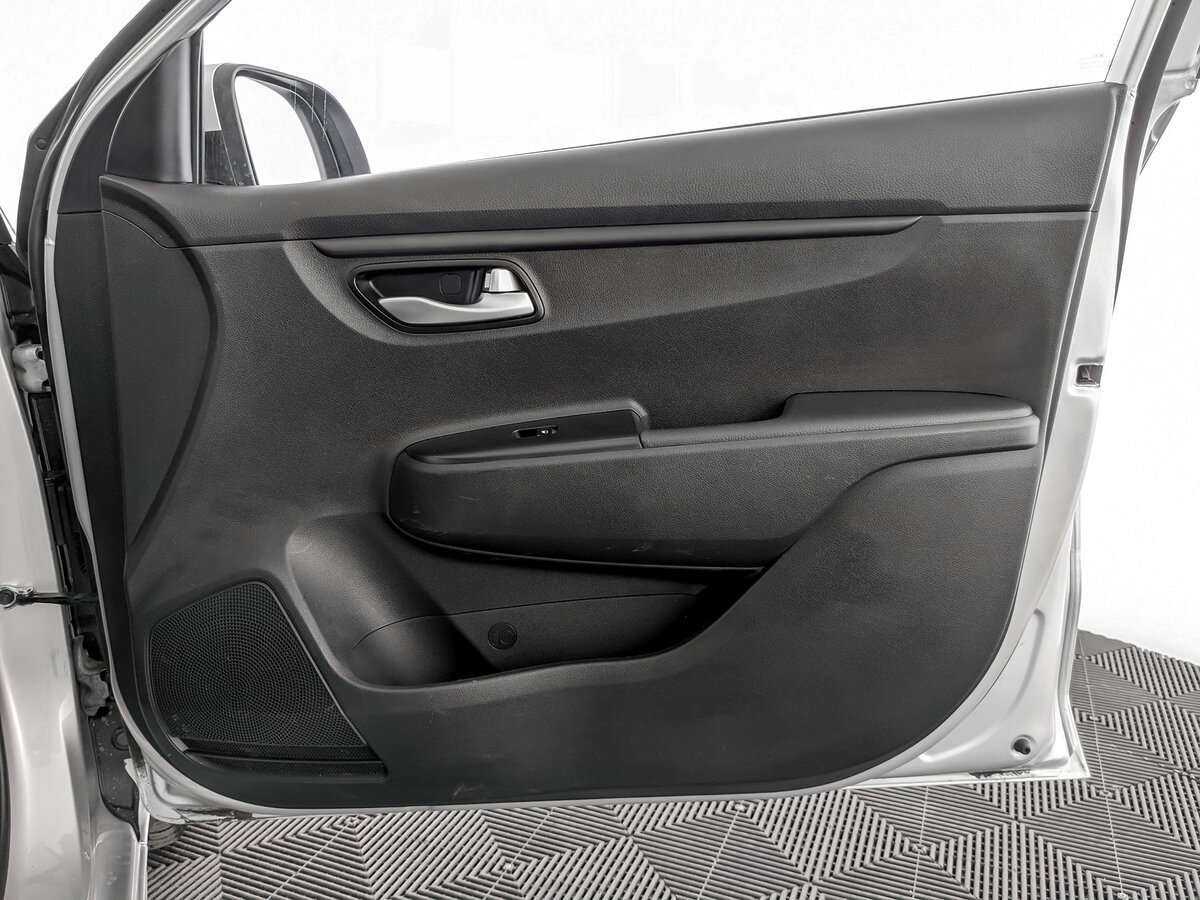 Б/У Киа Рио 2021 года. Фото: #23