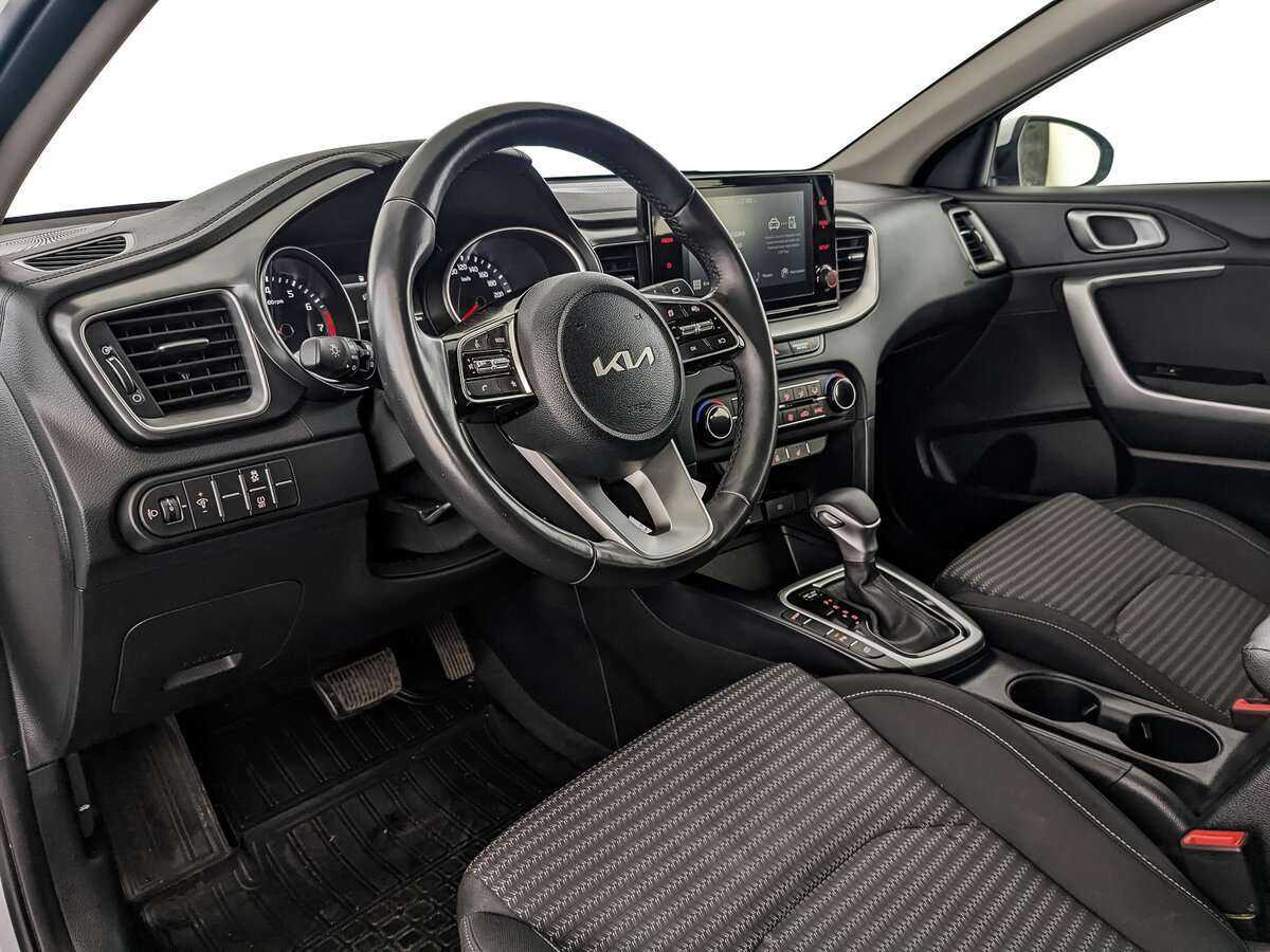 Б/У Киа Сид 2022 года. Фото: #10