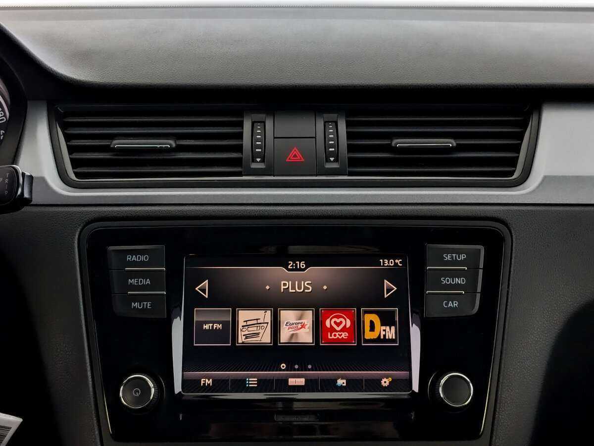 Б/У Шкода Рапид 2017 года. Фото: #12