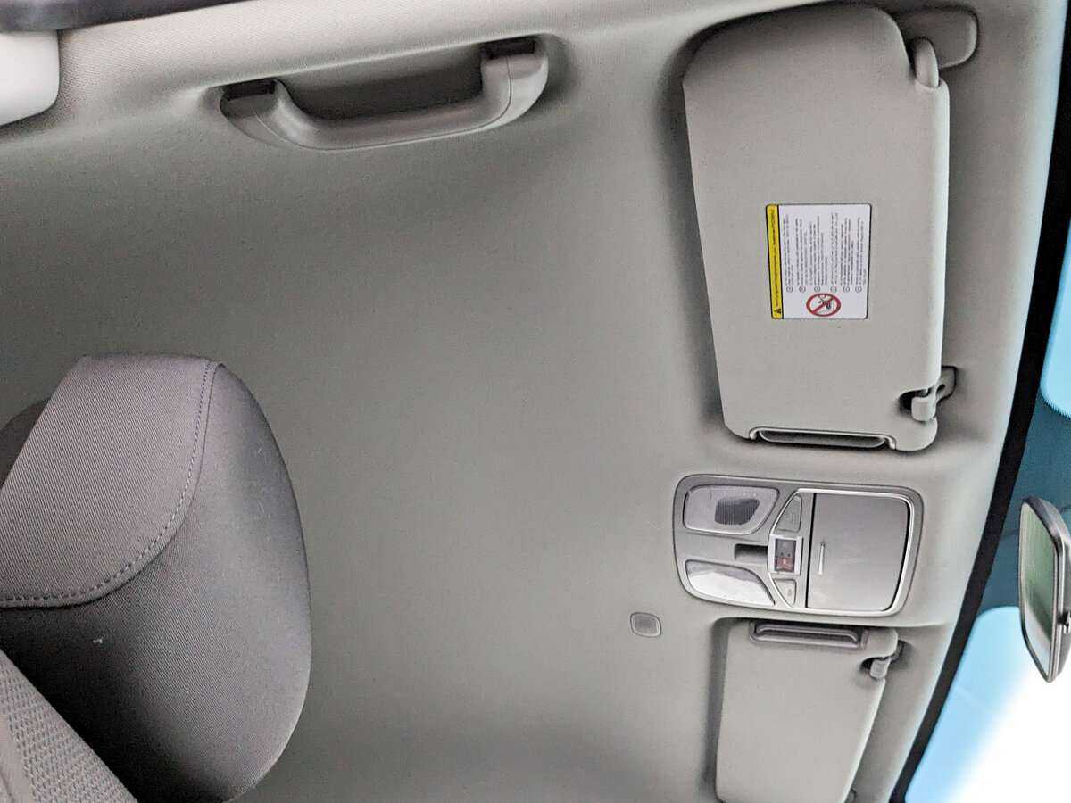 Б/У Киа Соренто 2018 года. Фото: #15