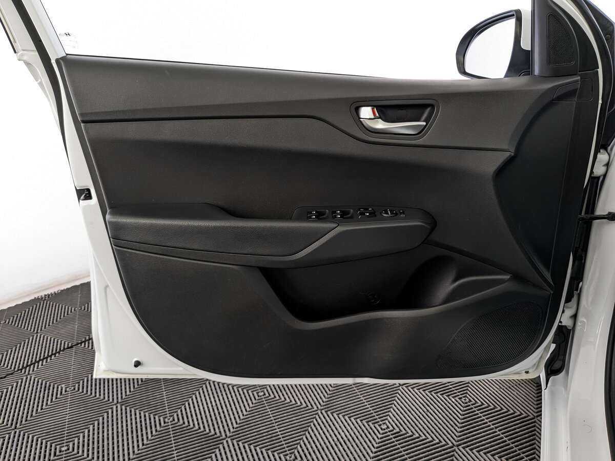 Б/У Хендай Солярис 2020 года. Фото: #18