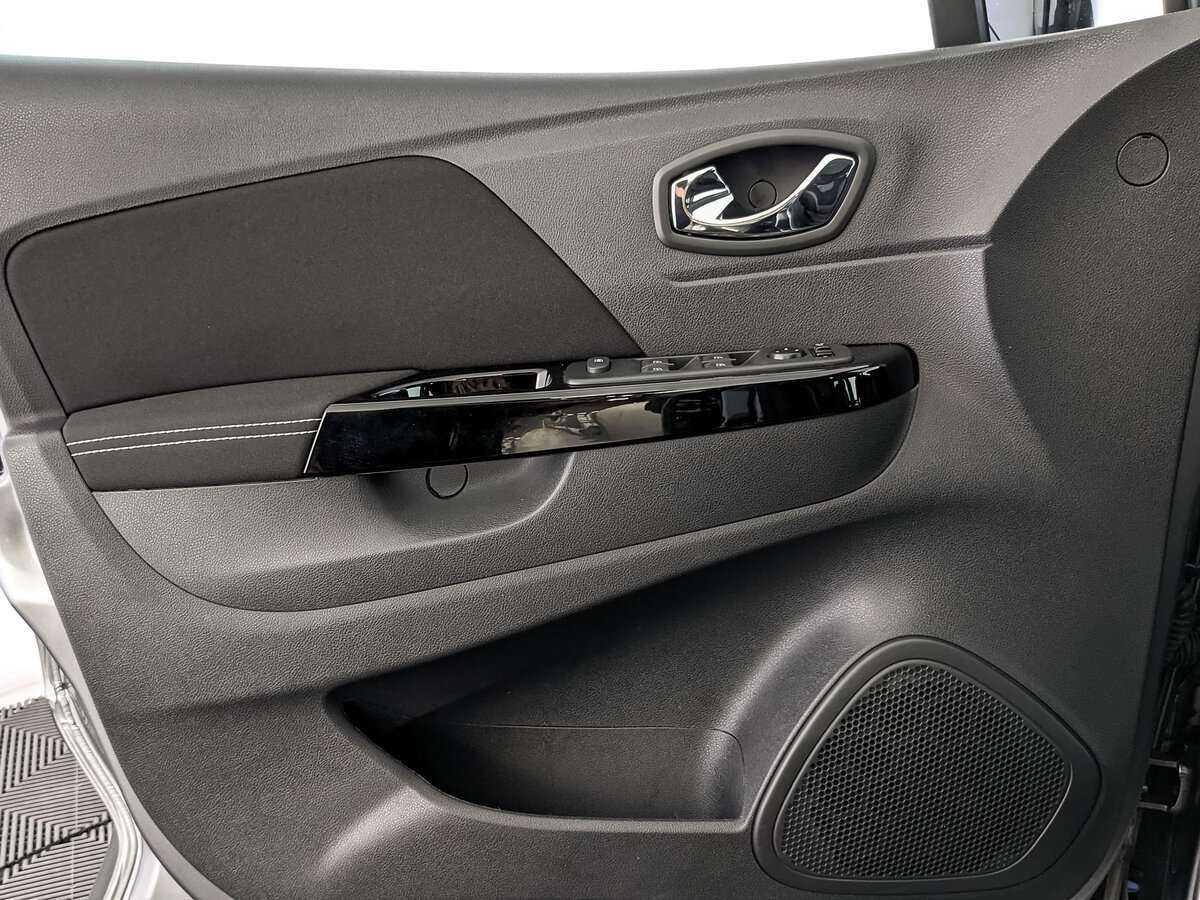 Б/У Рено Каптюр 2020 года. Фото: #13