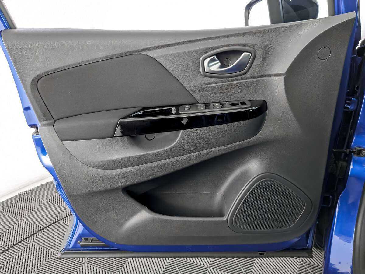 Б/У Рено Каптюр 2020 года. Фото: #10