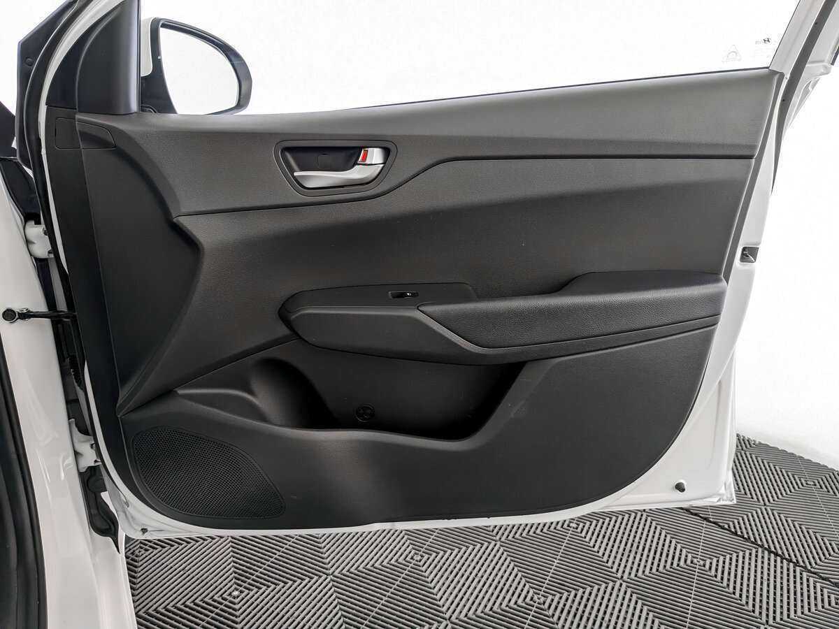 Б/У Хендай Солярис 2021 года. Фото: #20