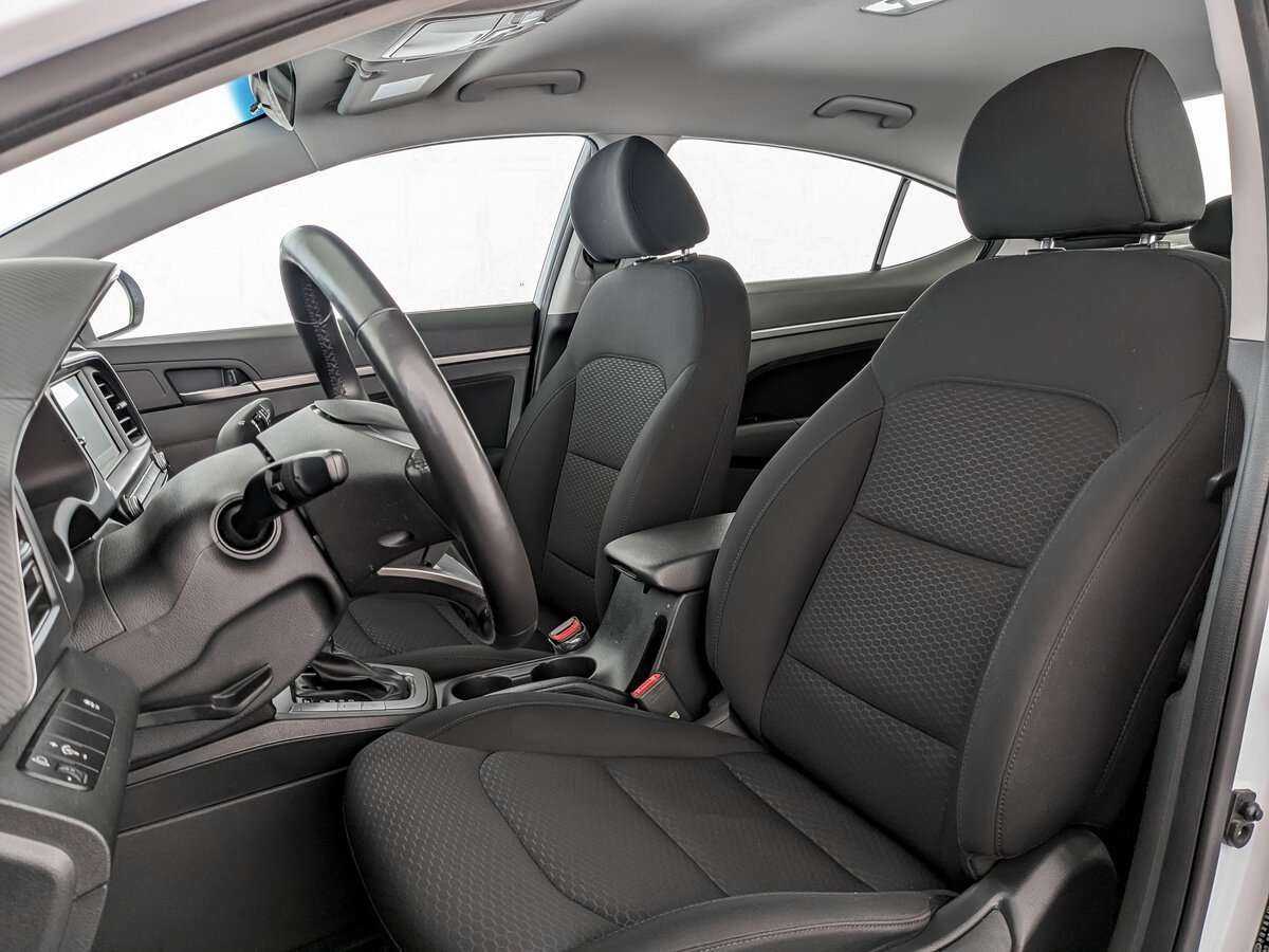 Б/У Хендай Елантра 2020 года. Фото: #15