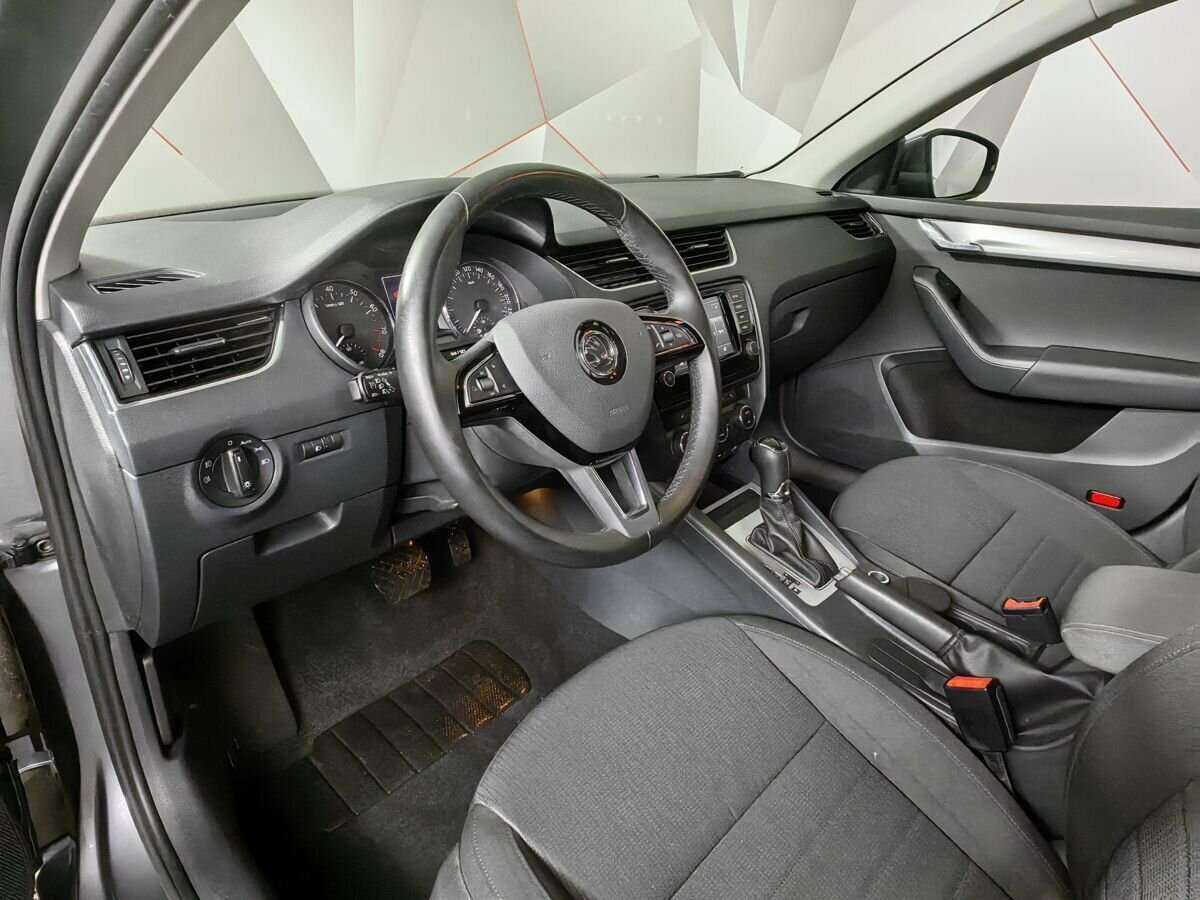 Skoda Octavia 2017 года с пробегом. Фото: #13