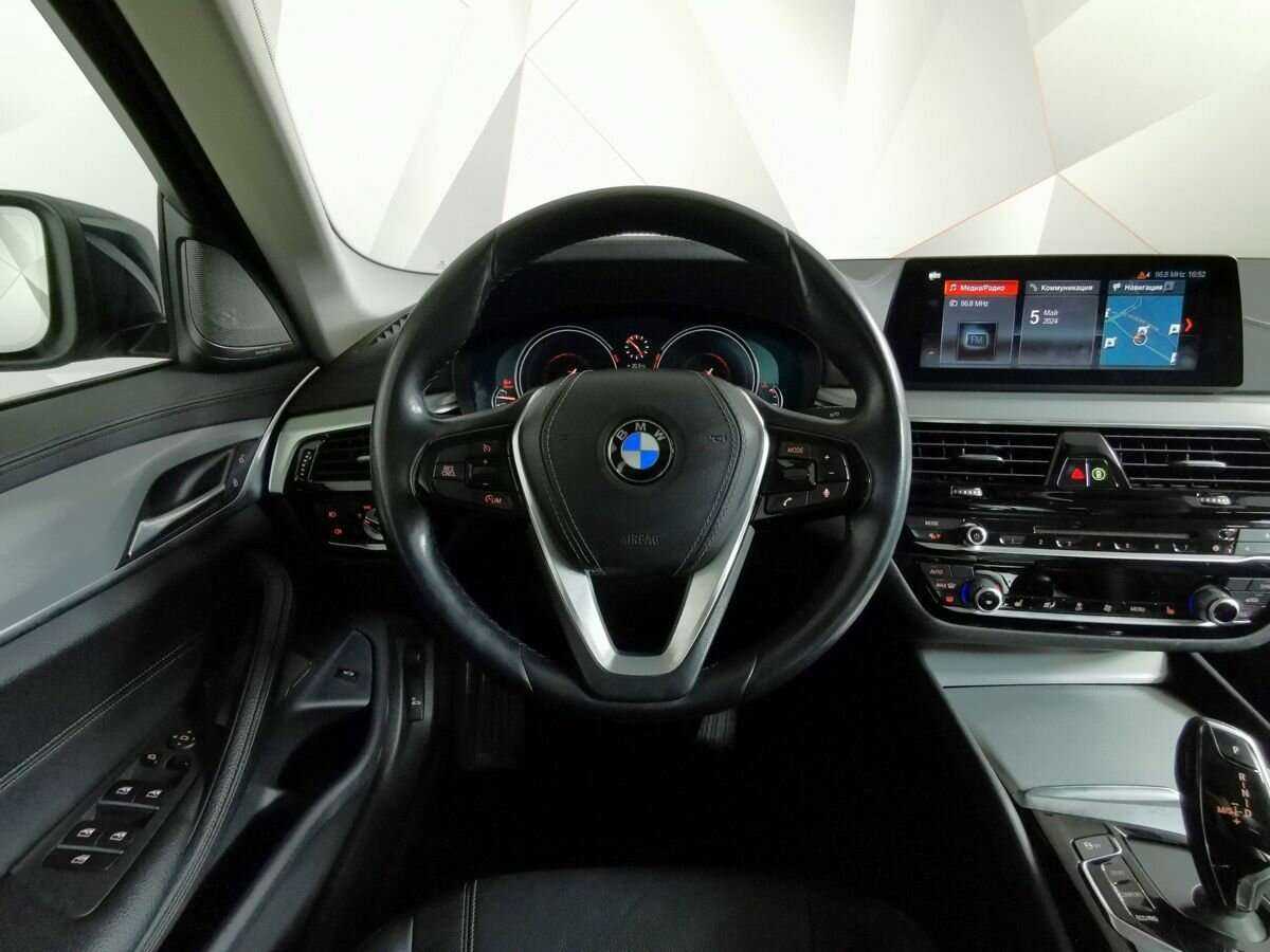 BMW 5 серии 2018 года с пробегом. Фото: #14