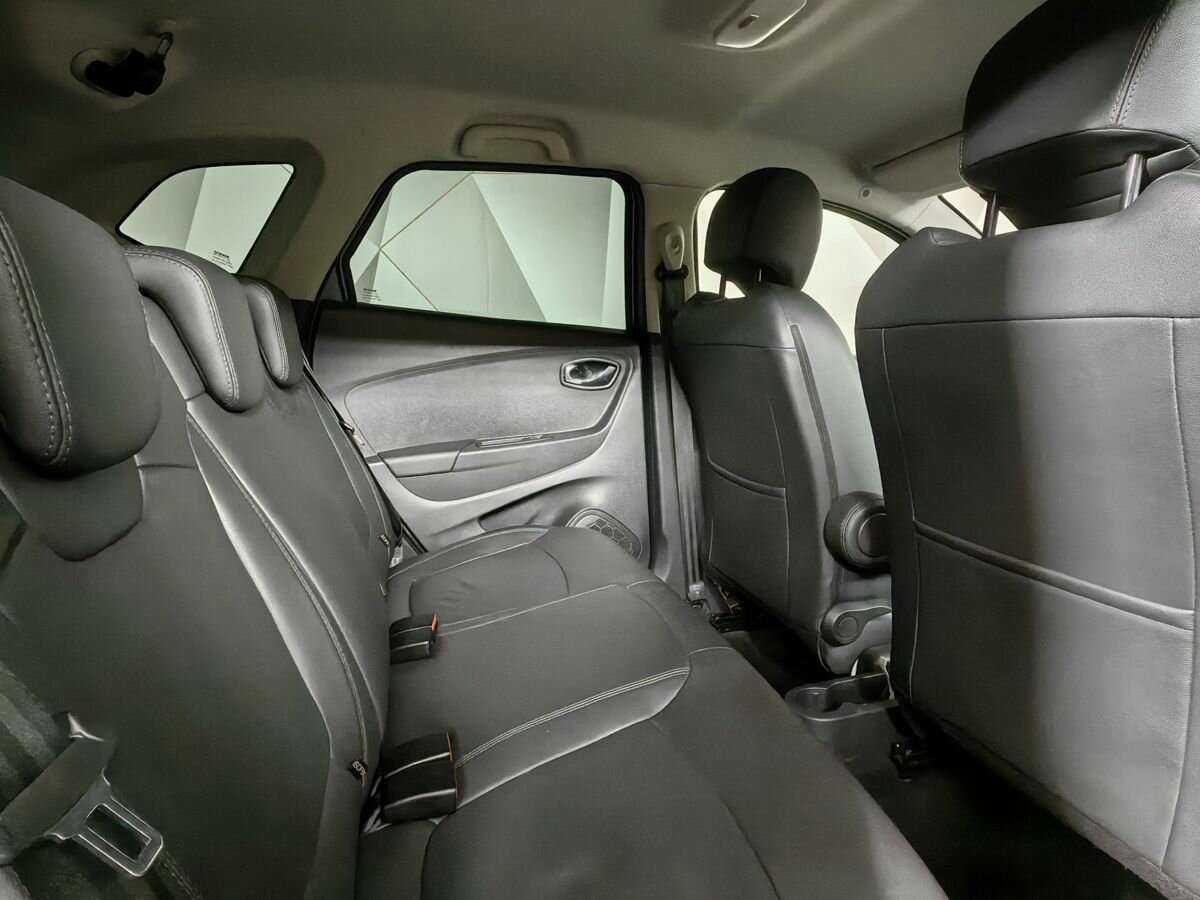 Renault Kaptur 2017 года с пробегом. Фото: #9