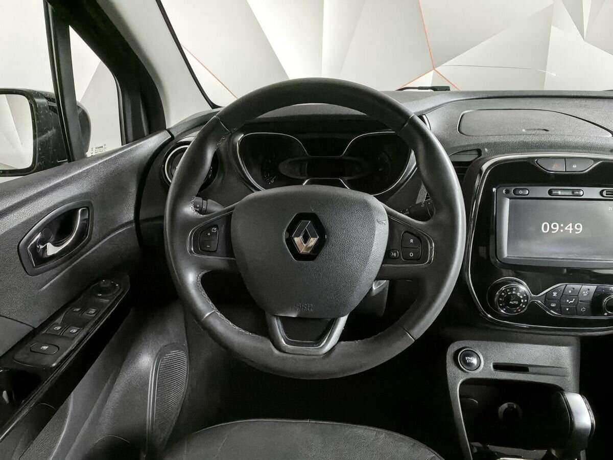 Renault Kaptur 2017 года с пробегом. Фото: #12