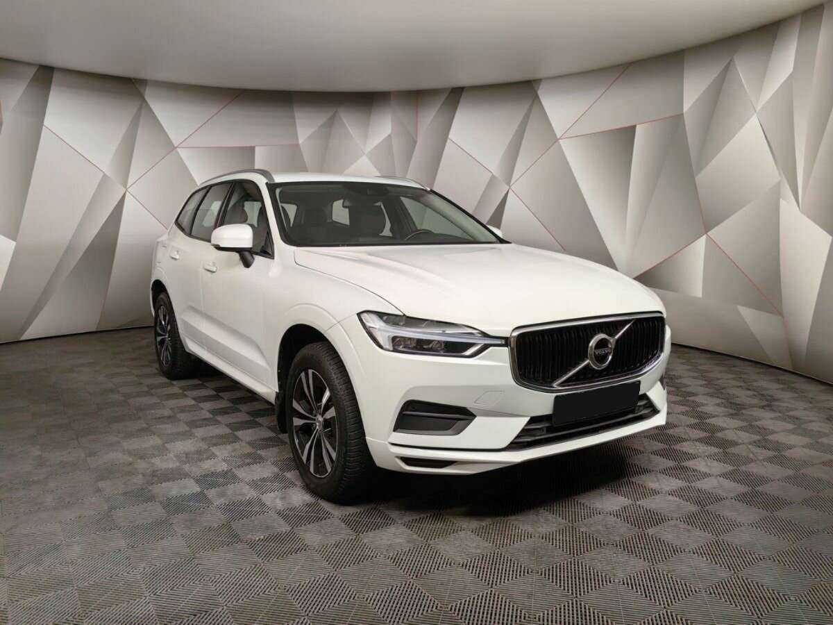 Volvo XC60 2019 года с пробегом. Фото: #2