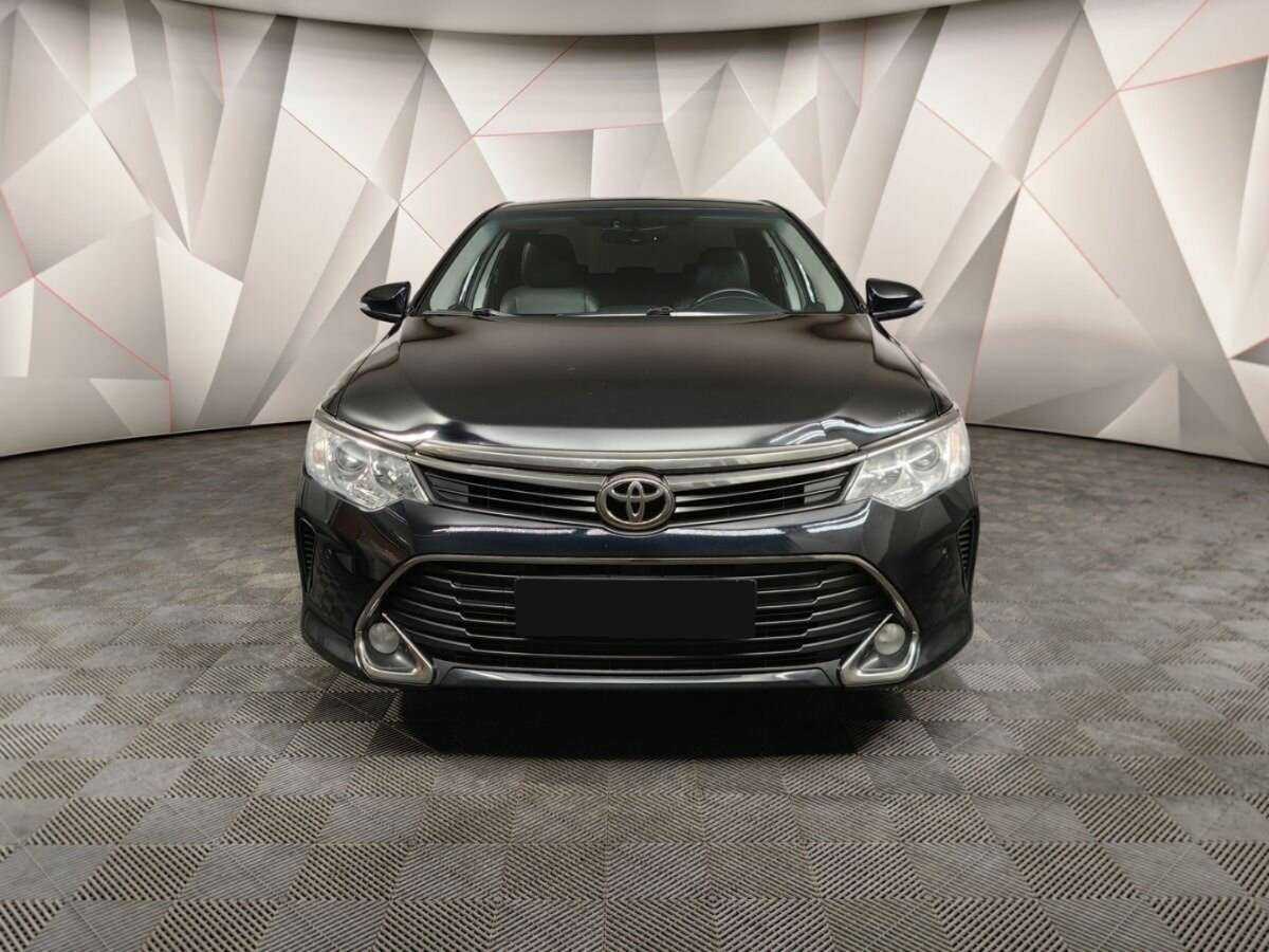 Toyota Camry 2017 года с пробегом. Фото: #6