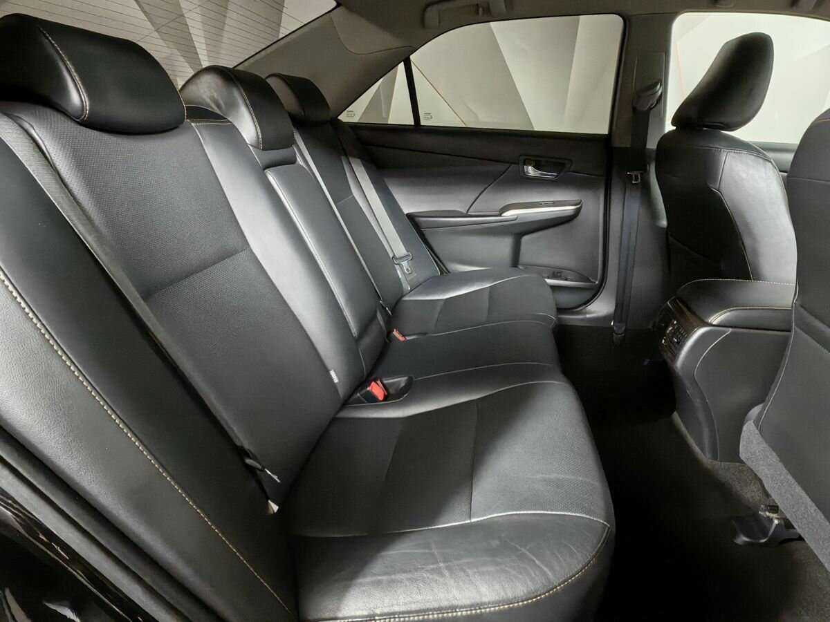 Toyota Camry 2017 года с пробегом. Фото: #11