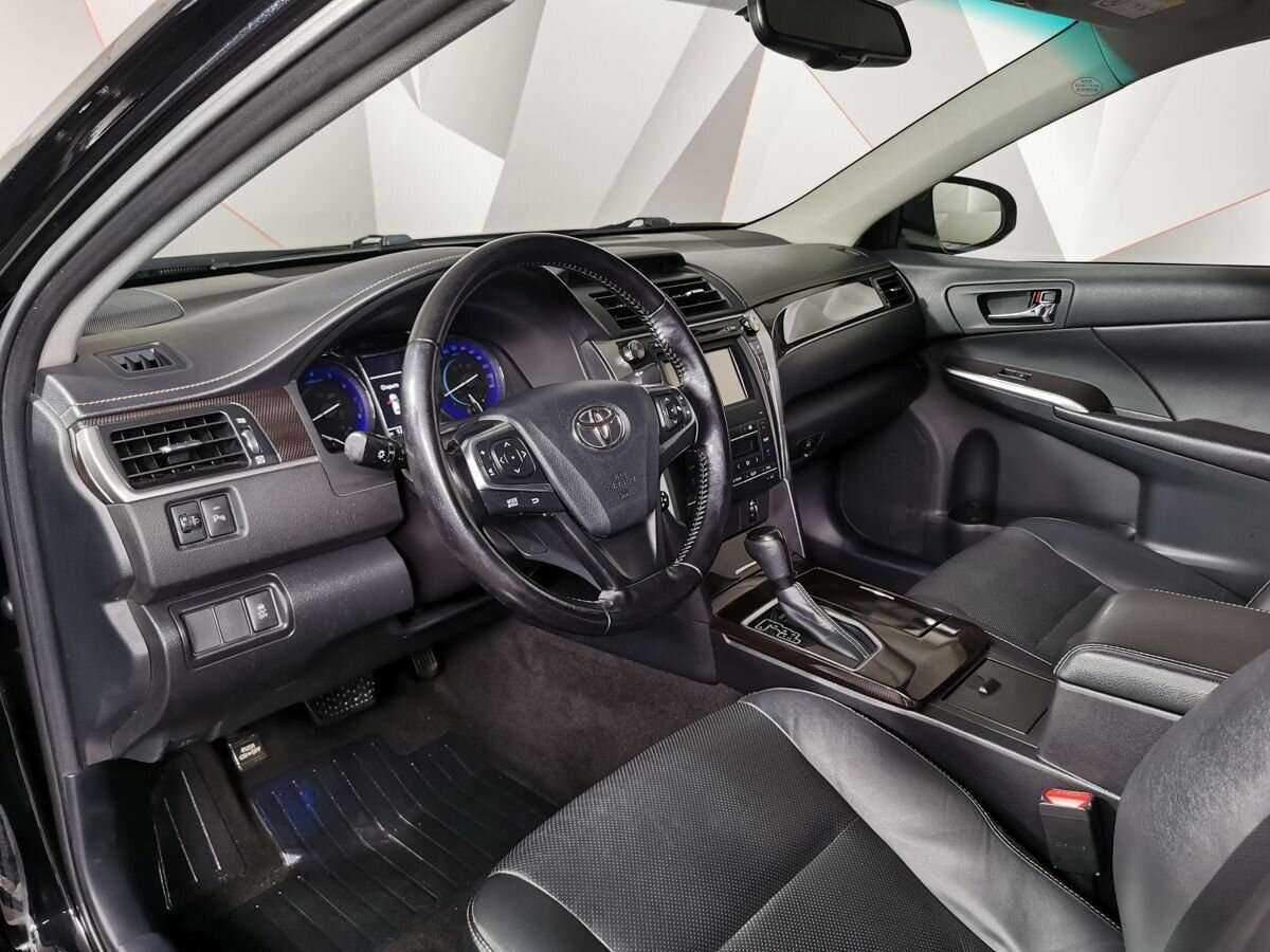 Toyota Camry 2017 года с пробегом. Фото: #13