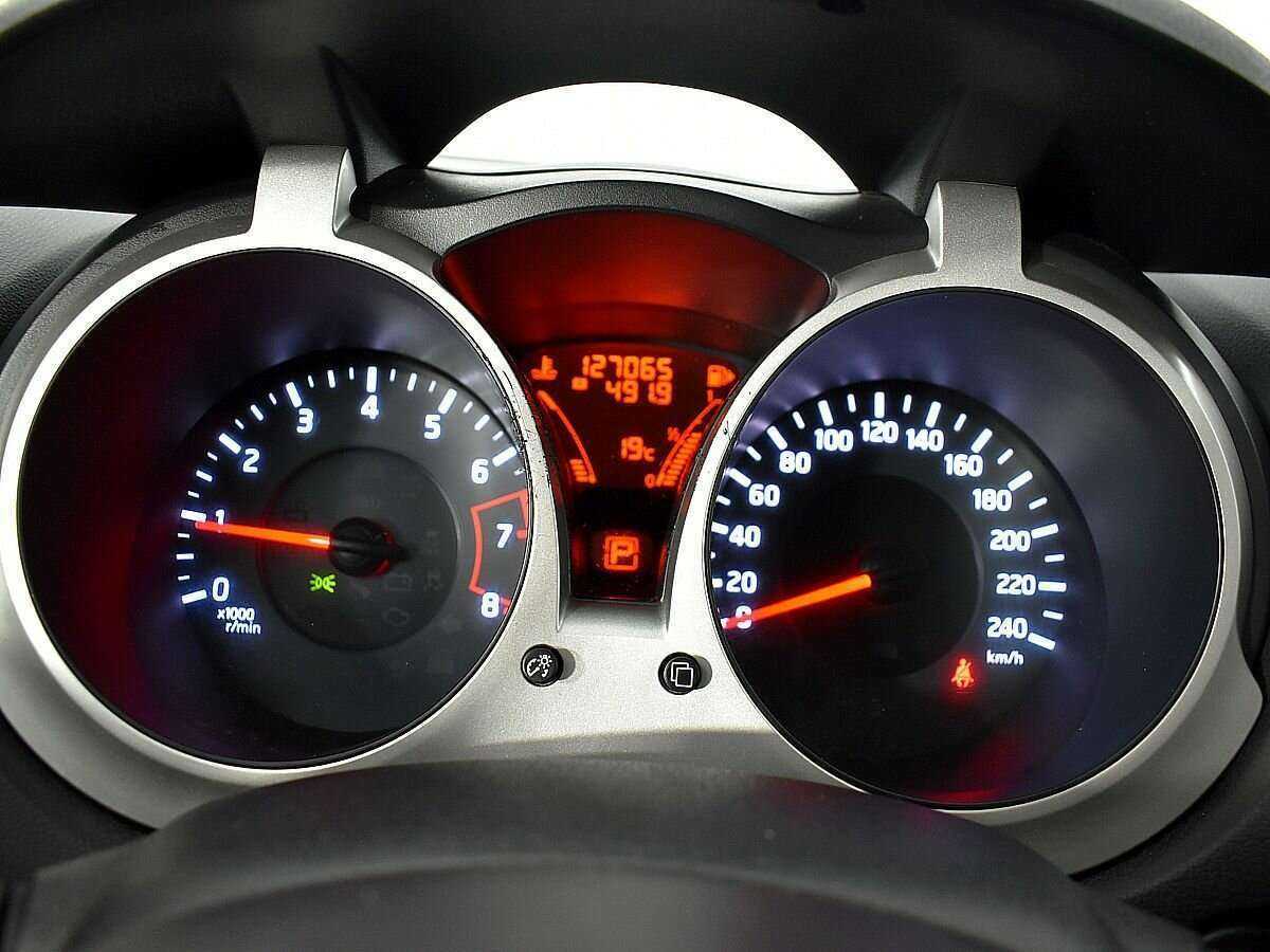 Nissan Juke 2012 года с пробегом. Фото: #11