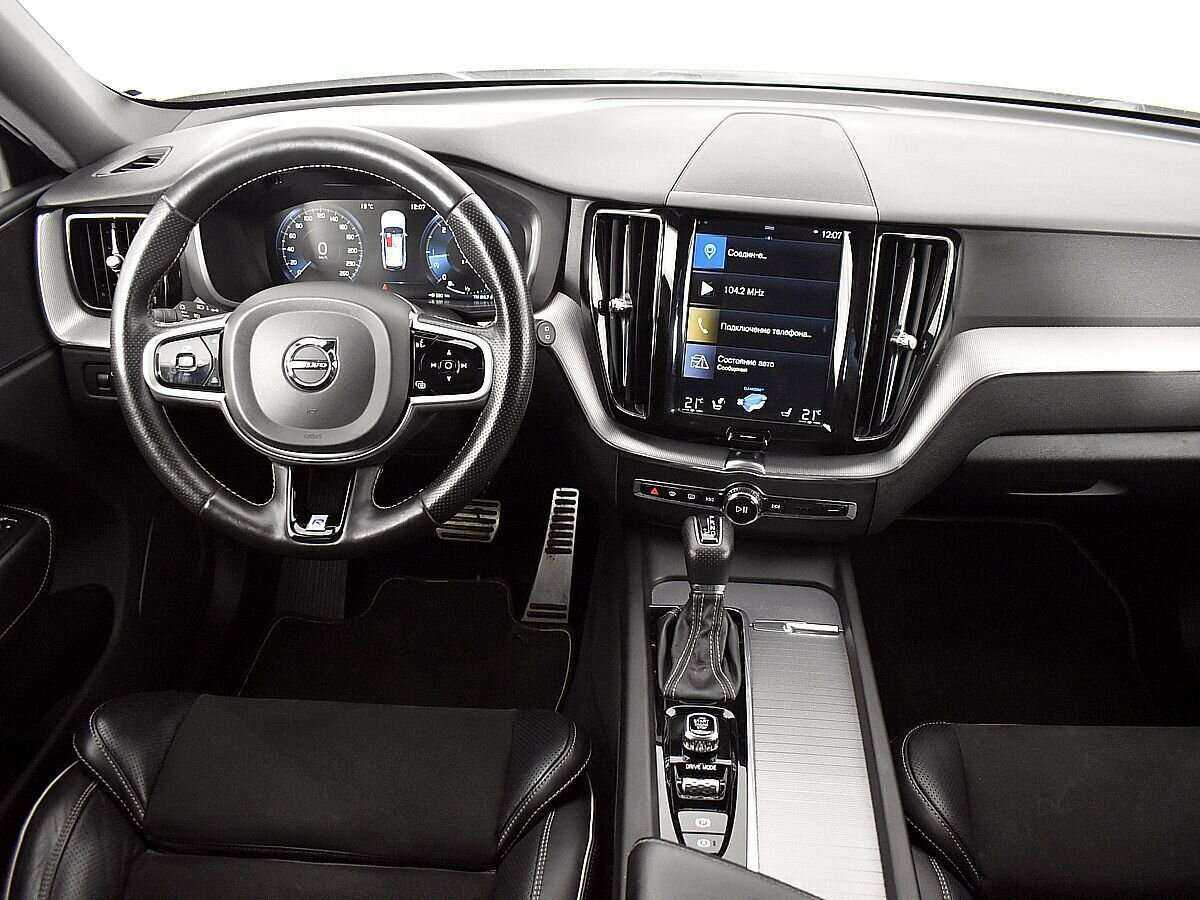 Volvo XC60 2018 года с пробегом. Фото: #11