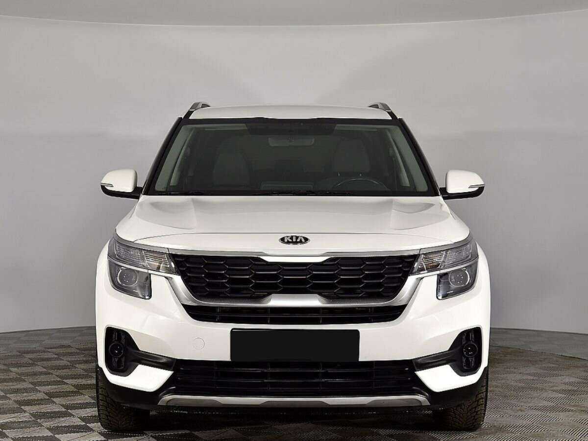 Б/У Киа Сельтос 2021 года. Фото: #2