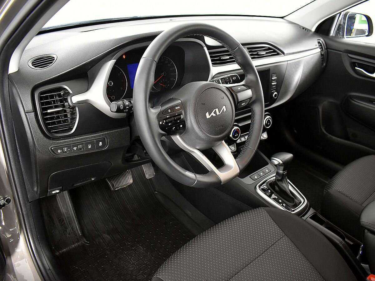 Kia Rio 2021 года с пробегом. Фото: #6