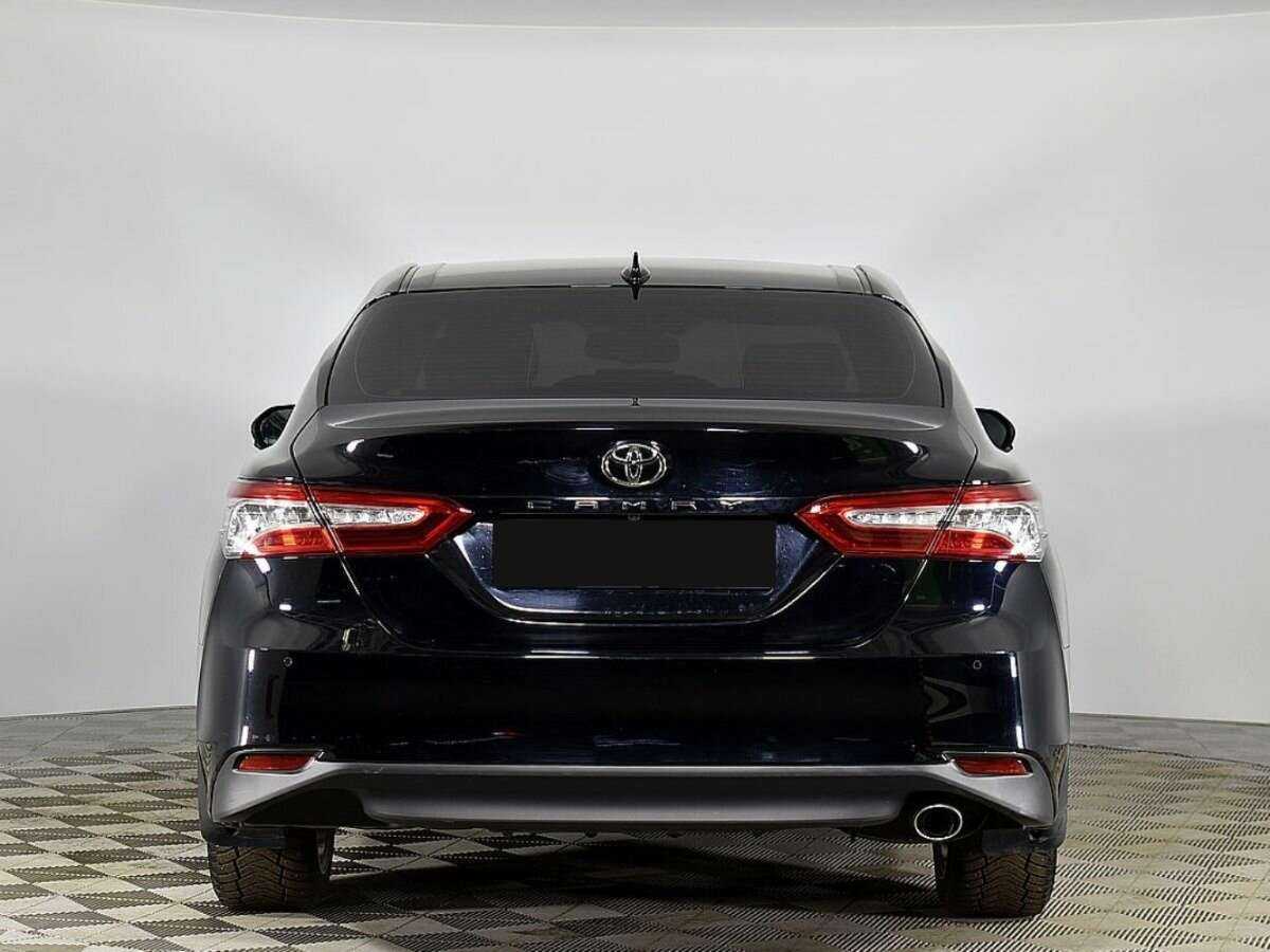 Toyota Camry 2020 года с пробегом. Фото: #3