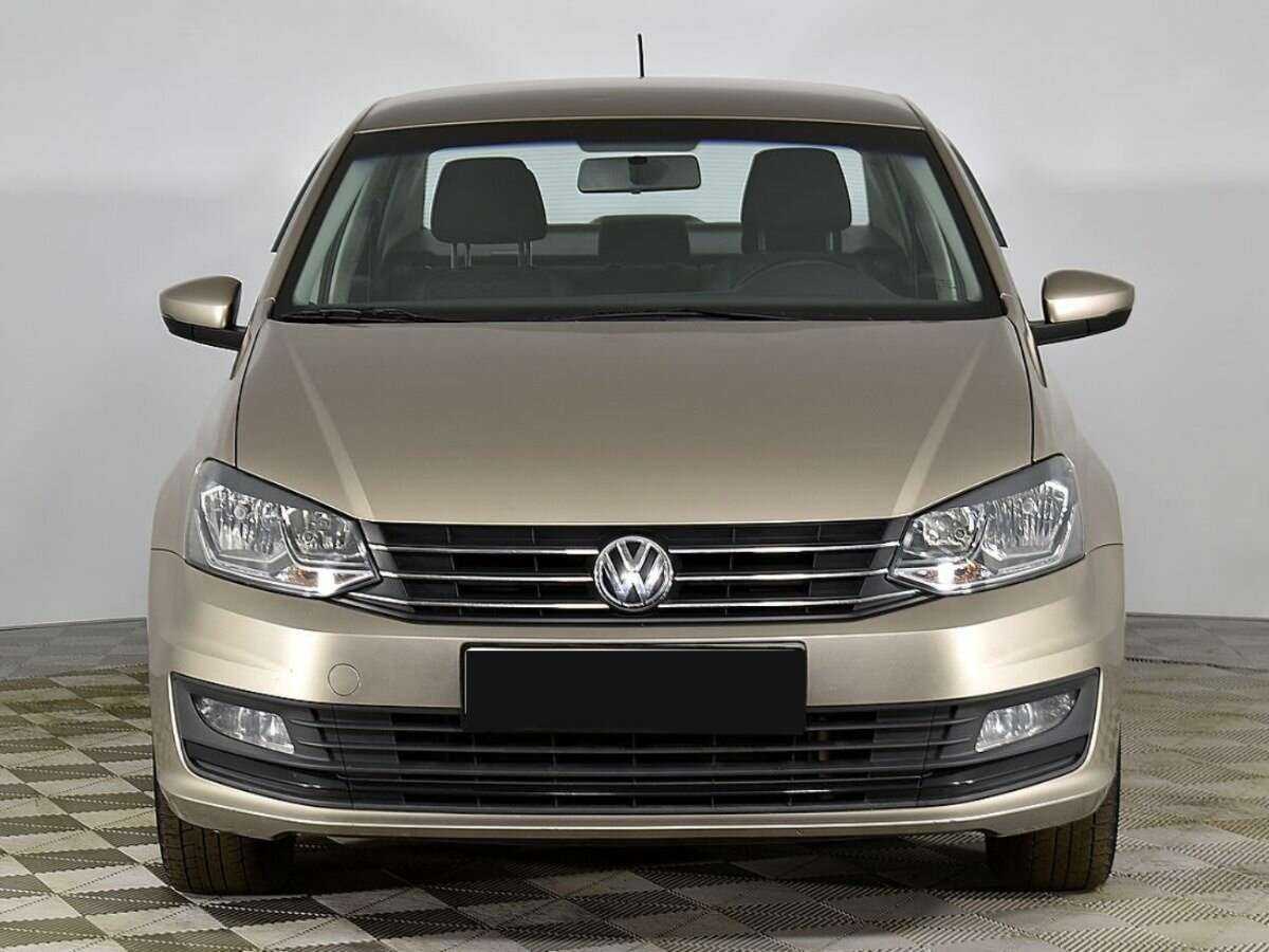 Б/У Фольксваген Поло 2020 года. Фото: #2