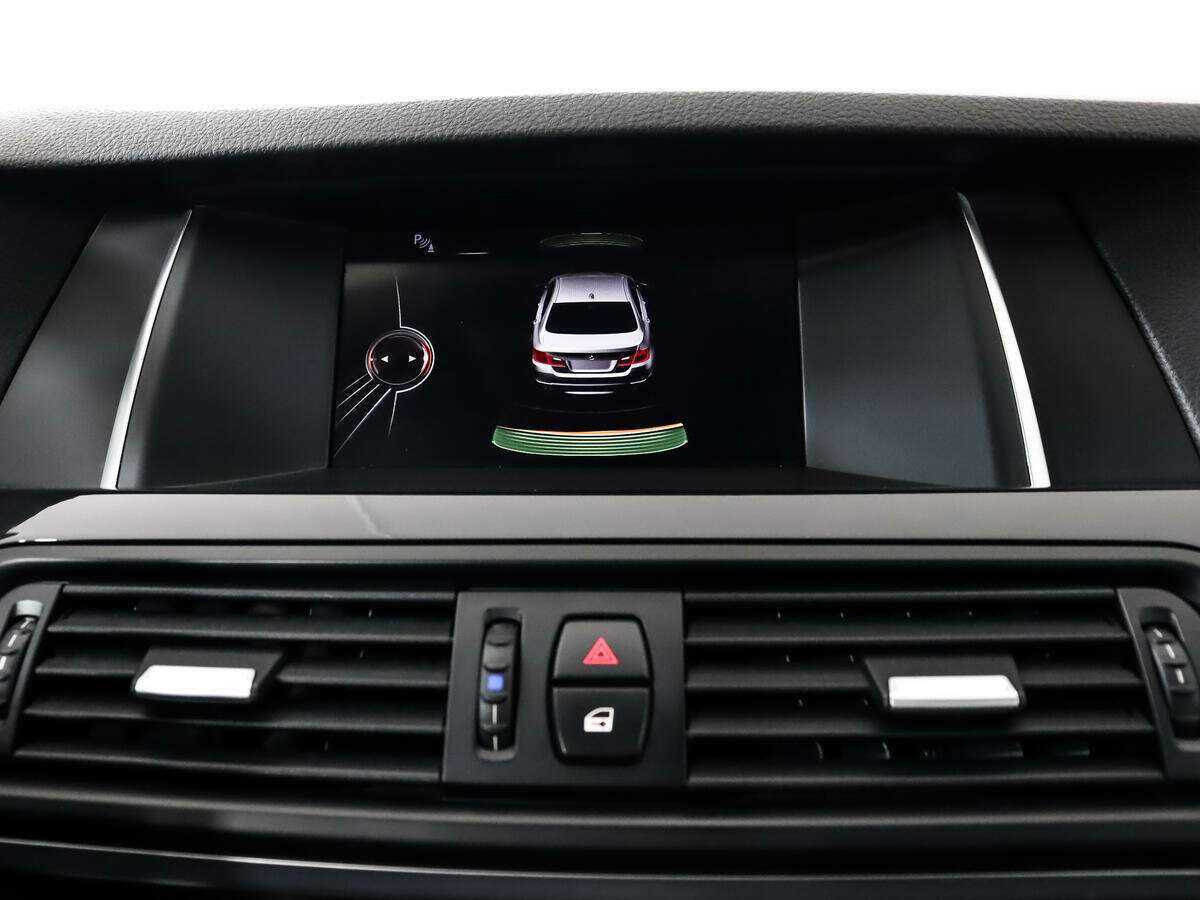 BMW 5 серии 2015 года с пробегом. Фото: #14