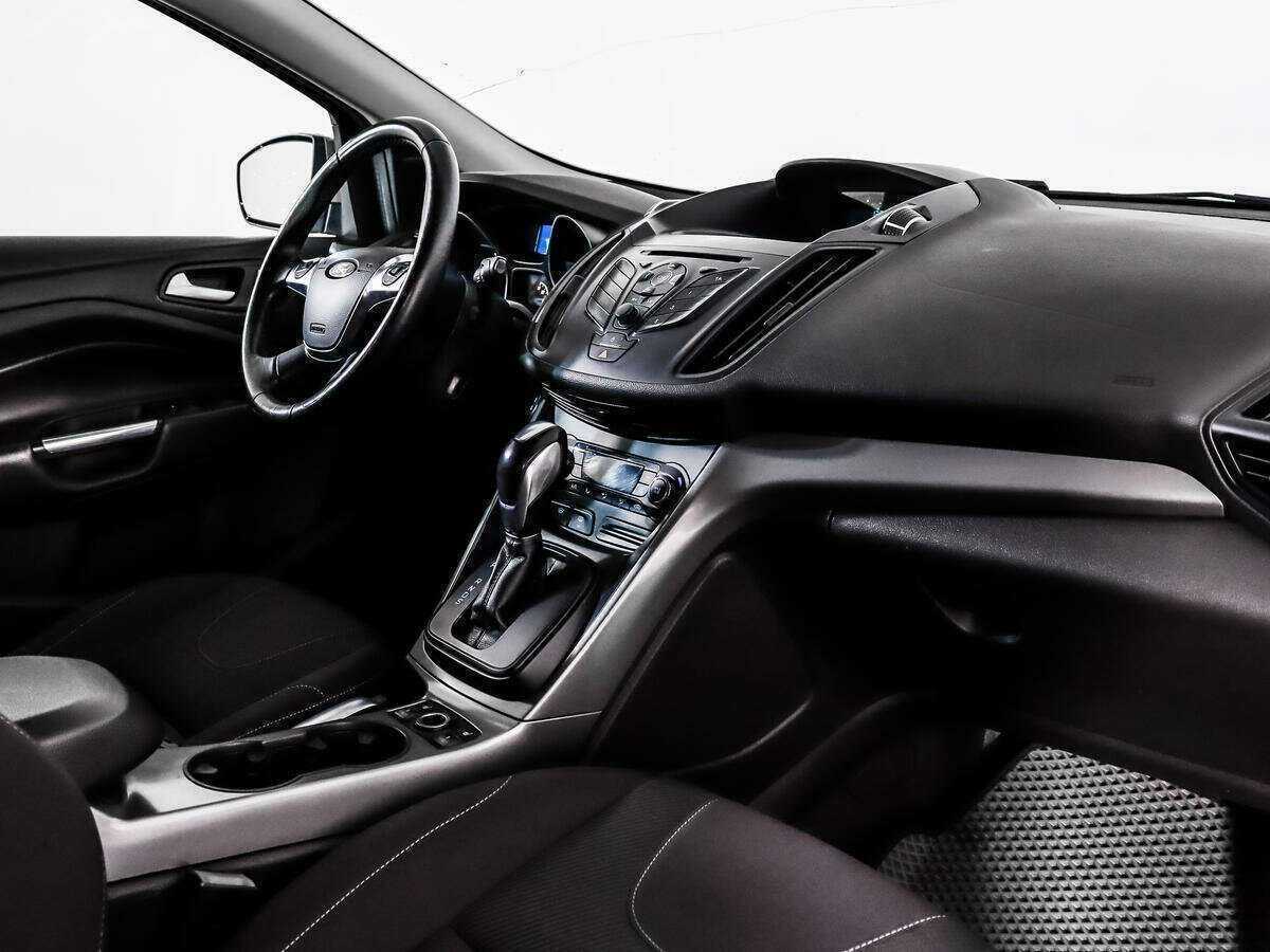 Ford Kuga 2014 года с пробегом. Фото: #8