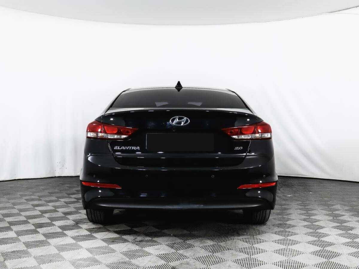Hyundai Elantra 2017 года с пробегом. Фото: #5