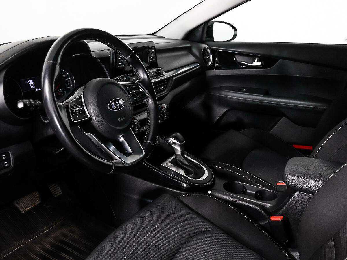 Б/У Киа Церато 2018 года. Фото: #8