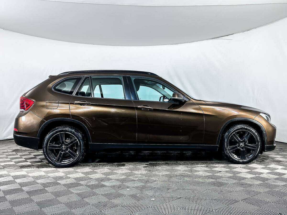 BMW X1 2013 года с пробегом. Фото: #3