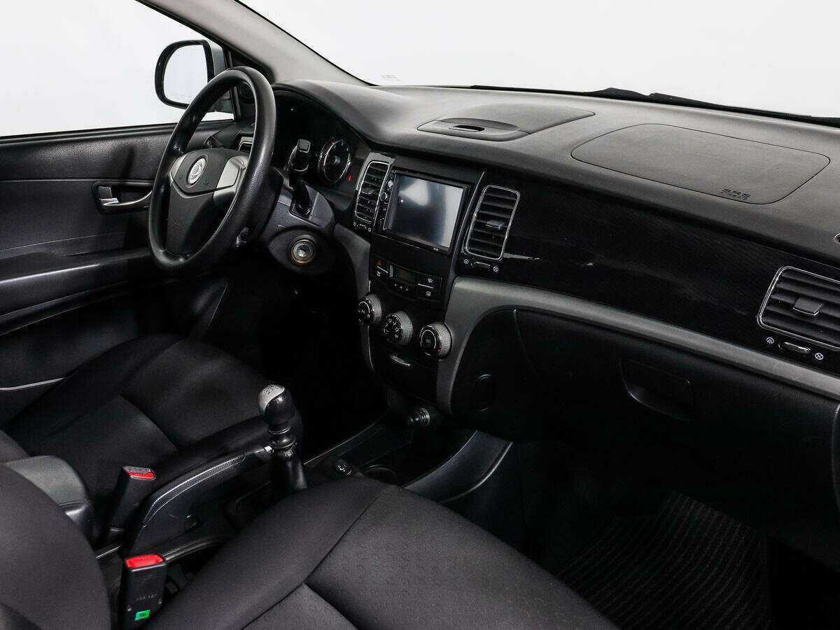 Б/У Сан-Ён Актион 2012 года. Фото: #8