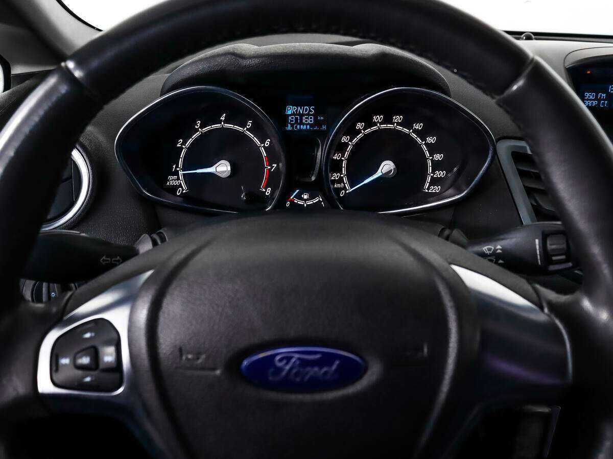 Ford Fiesta 2015 года с пробегом. Фото: #14