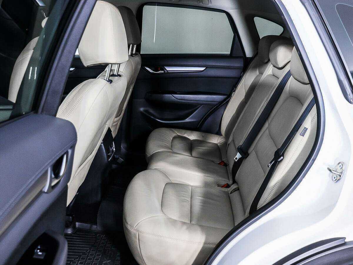 Mazda CX-5 2019 года с пробегом. Фото: #9