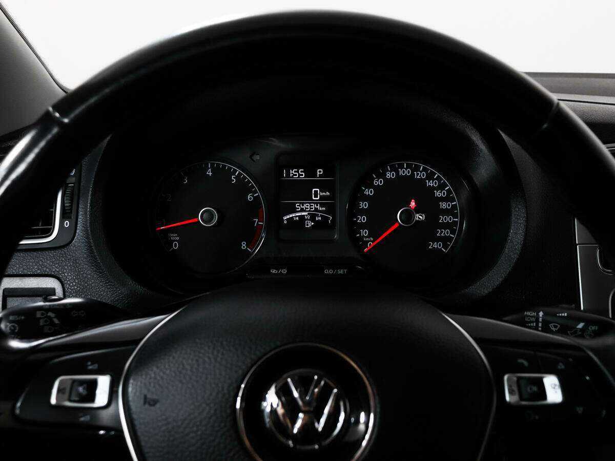 Б/У Фольксваген Поло 2018 года. Фото: #13