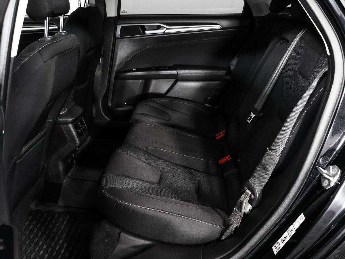 Ford Mondeo 2015 года с пробегом. Фото: #10